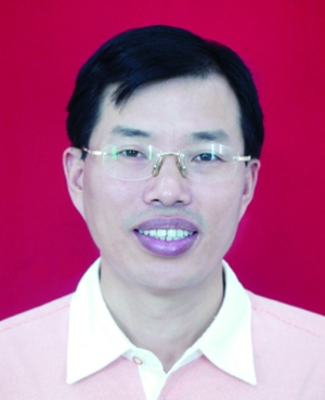 衡阳市财政局局长  秦振衡